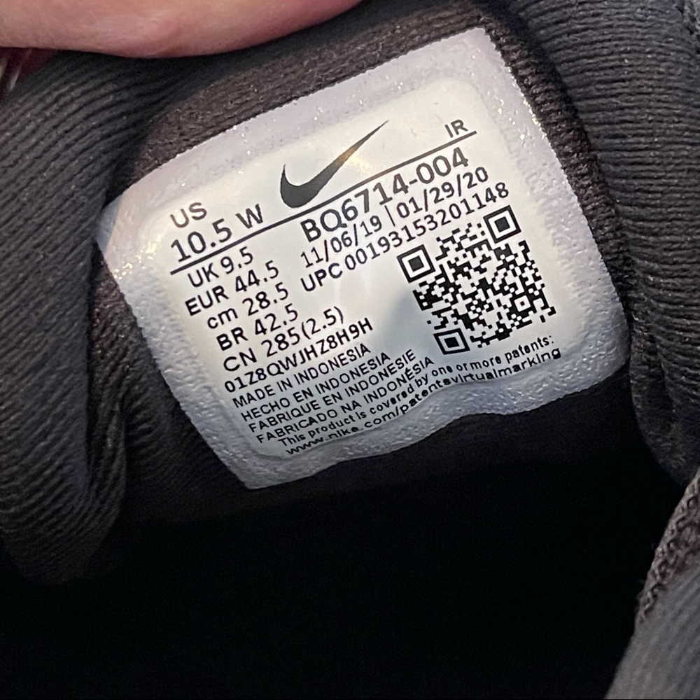 Nike Men's Revolution 5 - All Black - Picture 10 of 11